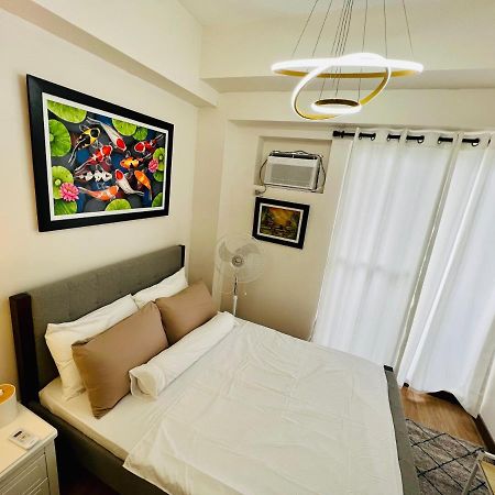 Infina Towers Project 4 Aurora Boulevard Quezon City Manila Exteriér fotografie